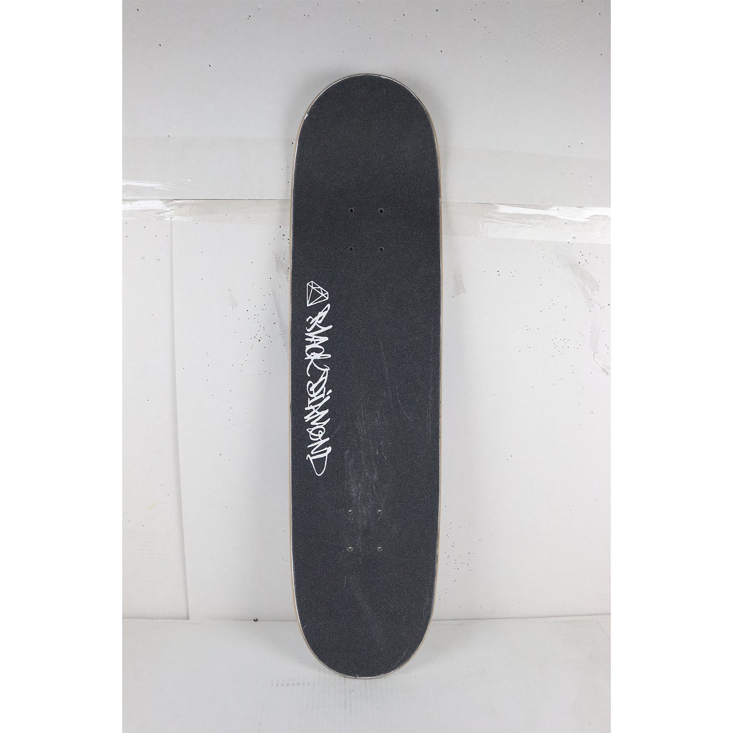 Blem Santa Cruz Skateboard Deck Screaming Hand White 8.25" x 31.8" with Grip