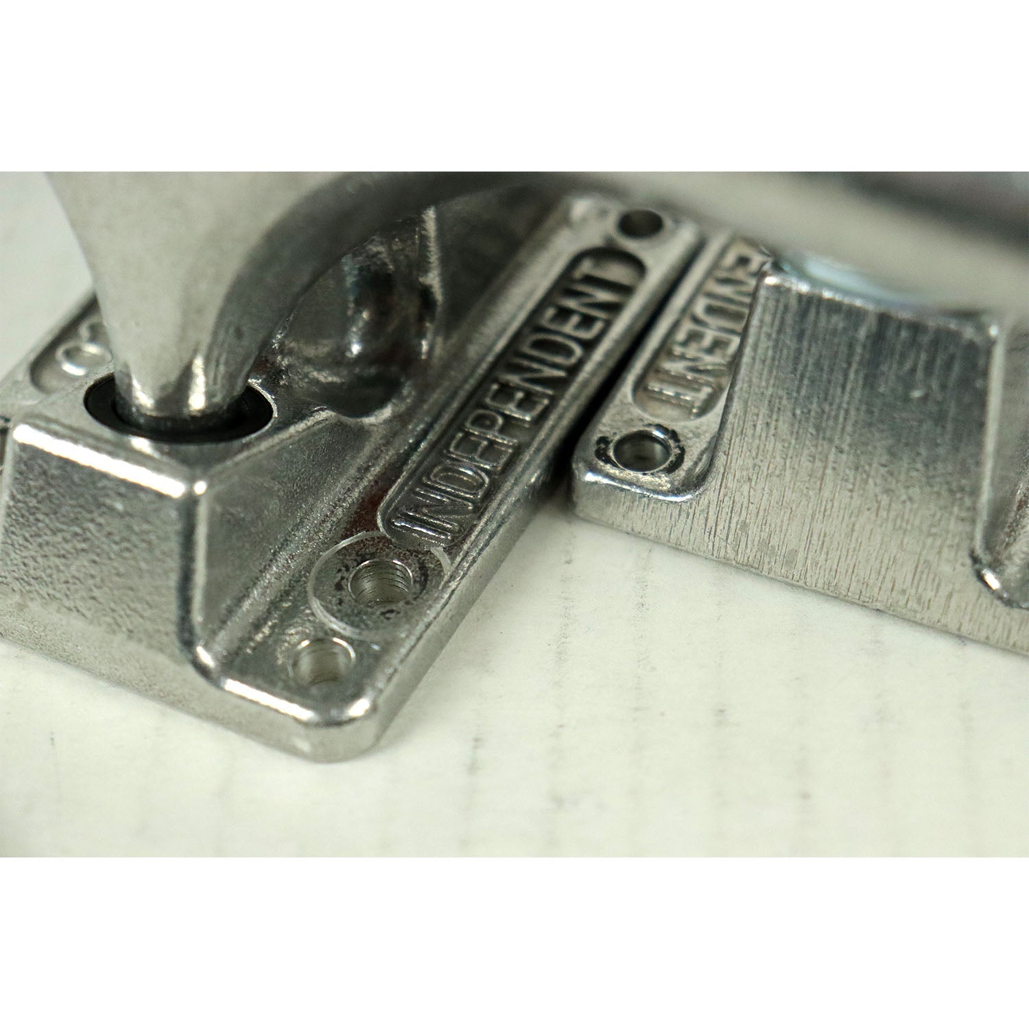 Blem Independent Skateboard Trucks 215 Silver Retro Style Pair 10" Axle