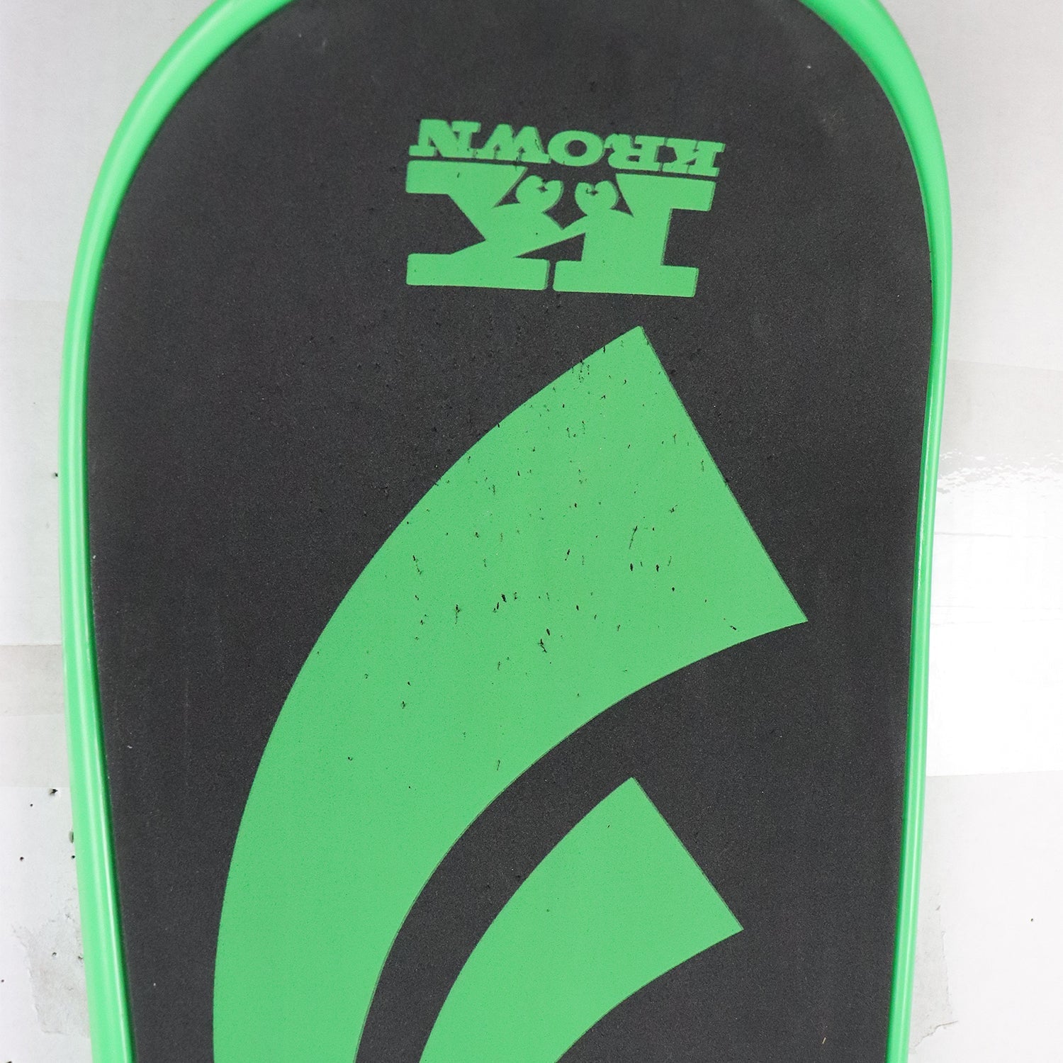 Used Krown Snowskate 9" x 32" Carve Green