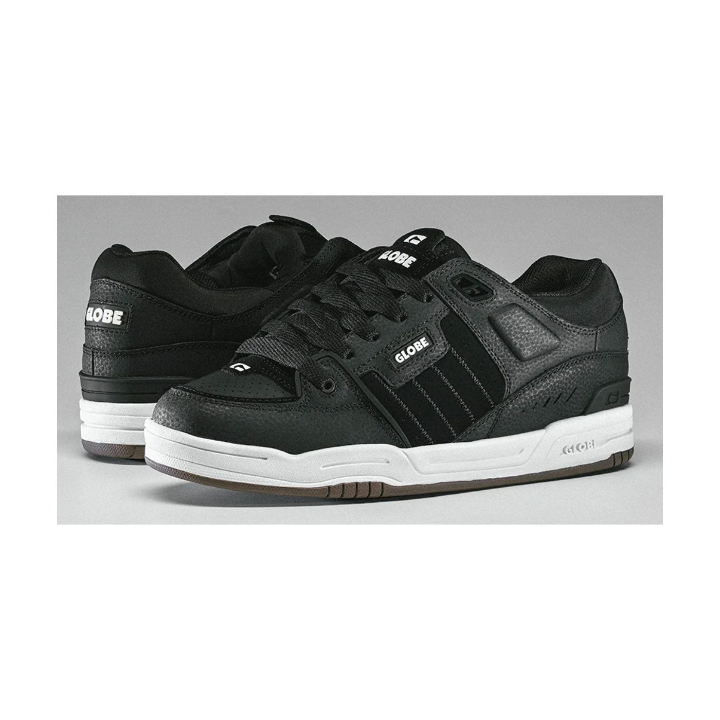 Globe Skateboard Shoes Fusion Black/White/Gum