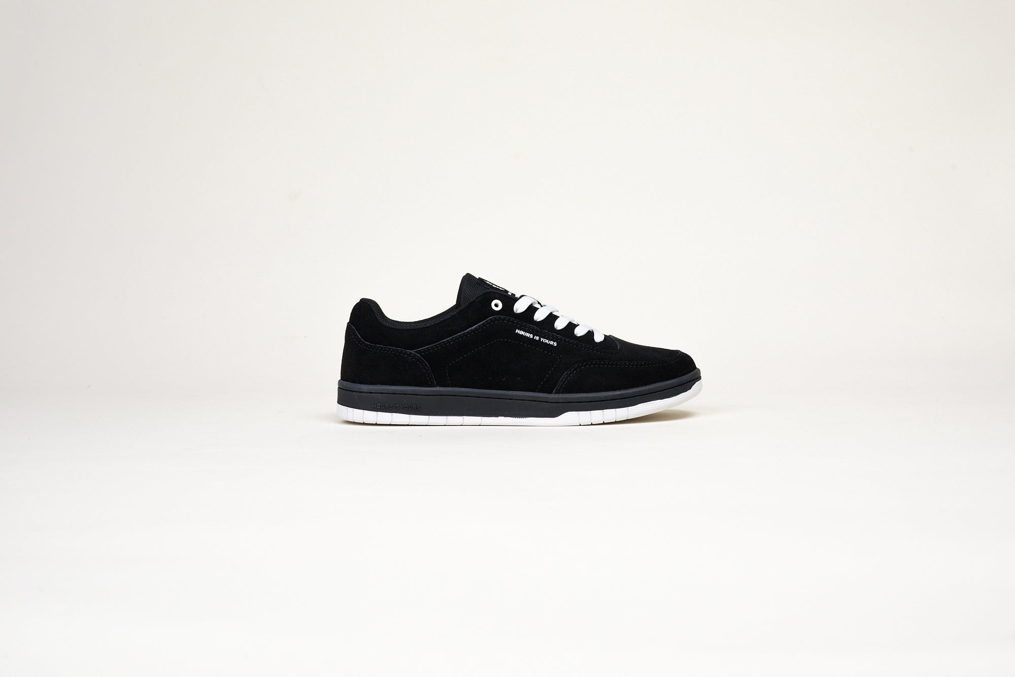 Hours is Yours Skateboard Shoes Herman 3 Black/White
