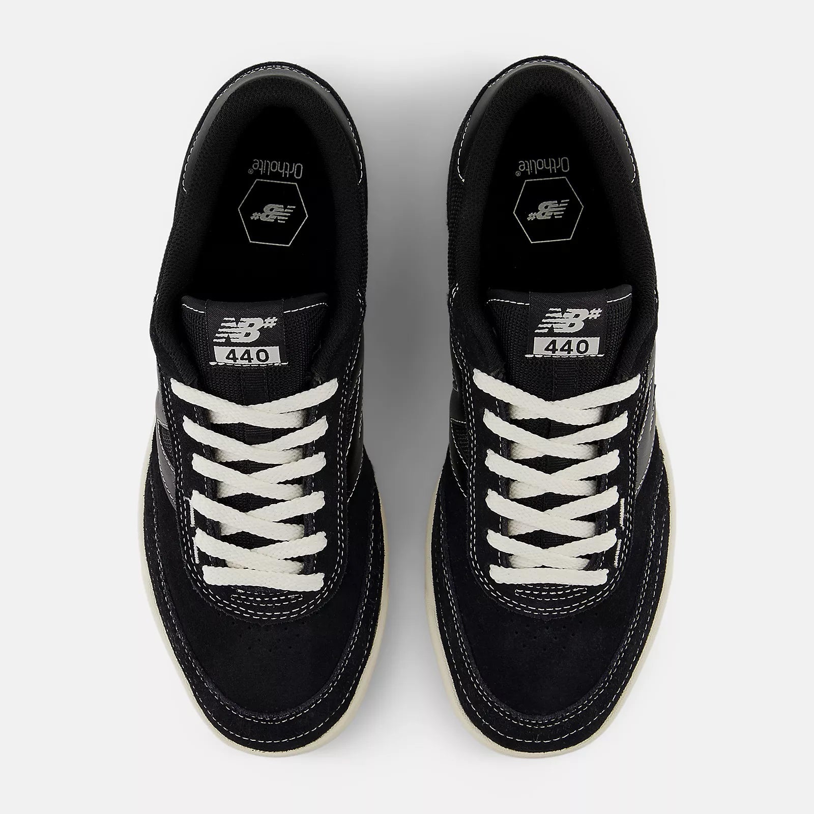 New Balance Numeric Skateboard Shoes 440 V2 Black/Sea Salt