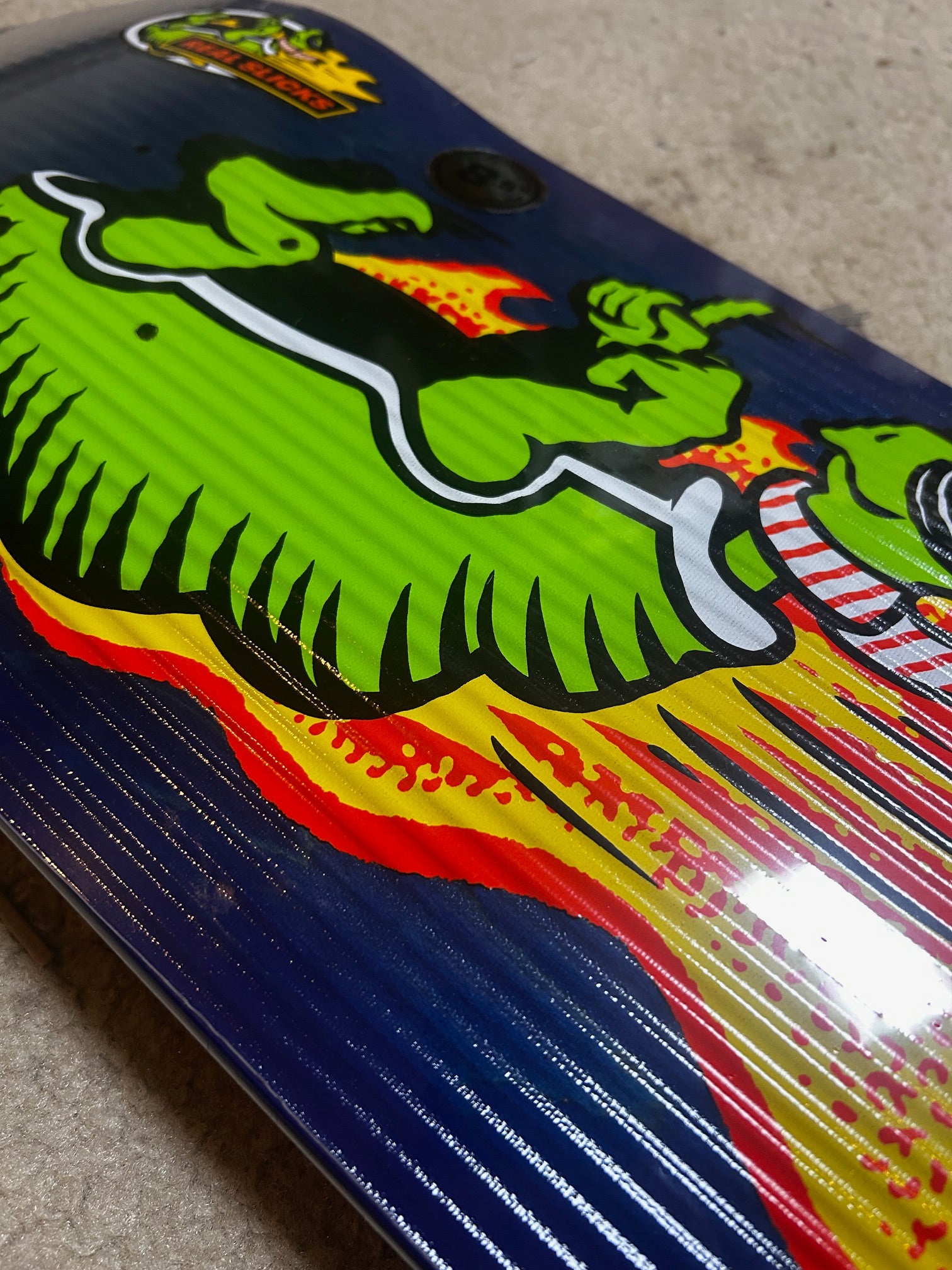 Real Skateboard Complete Team Slick 8.5" x 31.85"