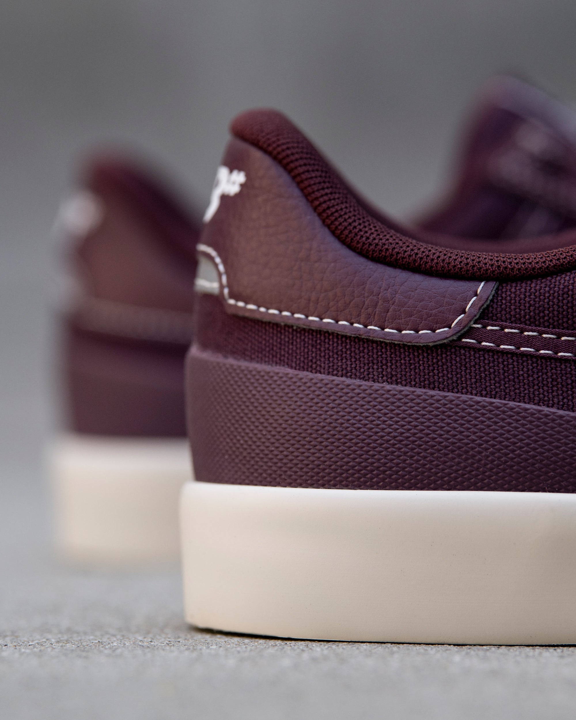 New Balance Numeric Skateboard Shoes 272 Burgundy/White