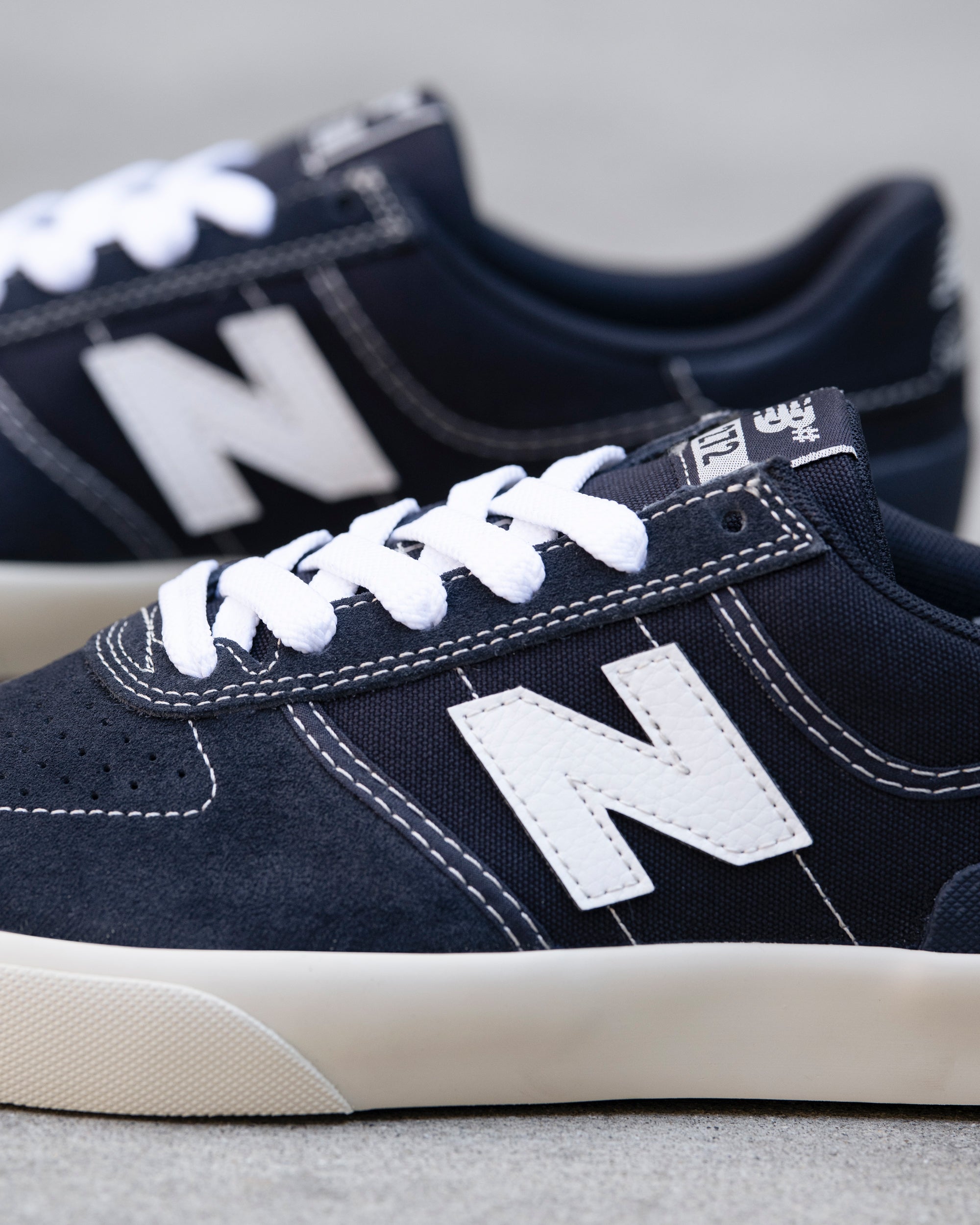 New Balance Numeric Skateboard Shoes 272 Navy/White