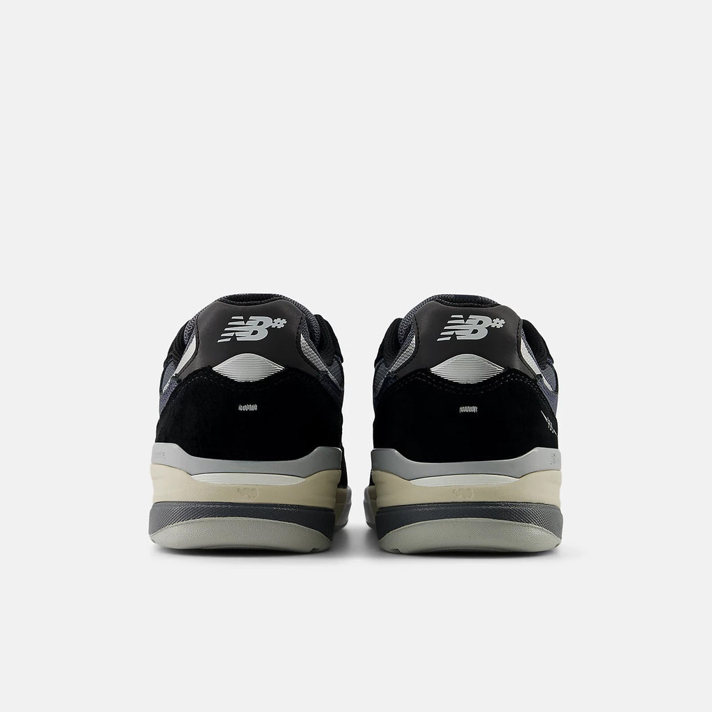 New Balance Numeric Skateboard Shoes Andrew Reynolds 933 Black/Navy